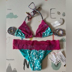 Beach Bunny Kingdom Come WHT Cheetah/Fuchsia - Top XS